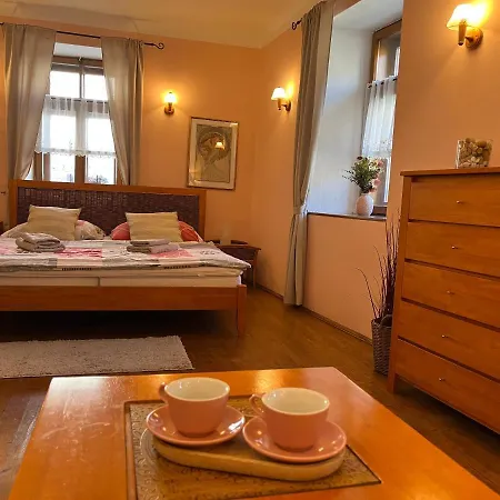 Apartmany Lavander Mikulov Lägenhet *